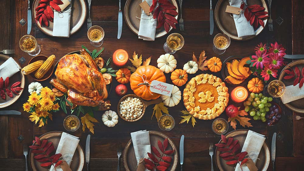 Tips and Tricks to Clutter-Free Counters: Thanksgiving Edition