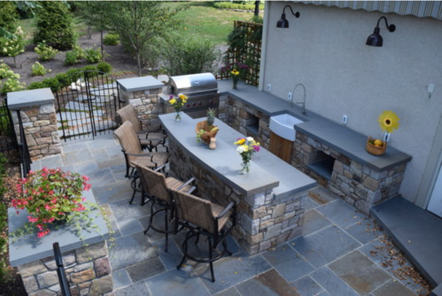 Outdoor Kitchen Design Tips